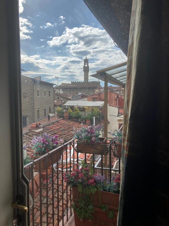 Ferienwohnung Attico In Piazza Santa Croce Florenz Exterior foto