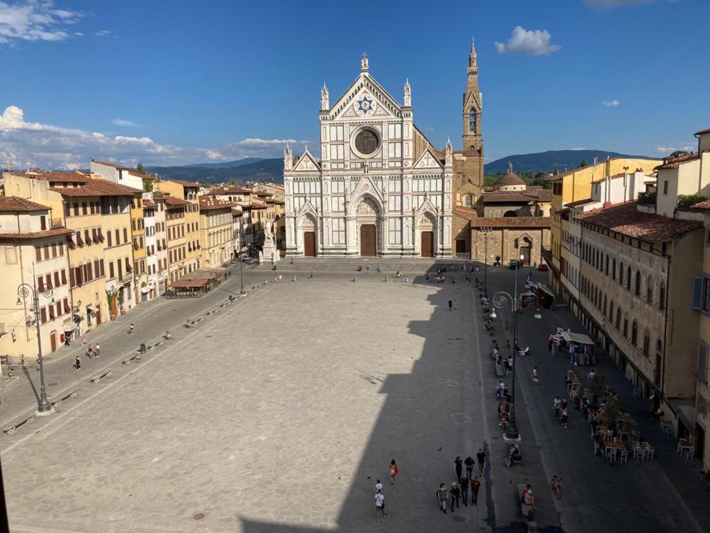 Ferienwohnung Attico In Piazza Santa Croce Florenz Exterior foto